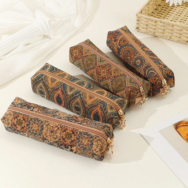 Wholesale Retro Patterned Leather Large Capacity Pencil Case