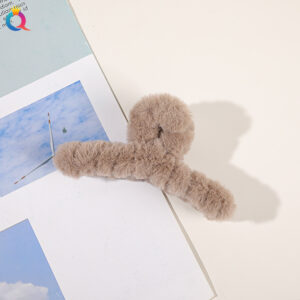 Plush solid color gripper-dark coffee / Qiyue factory direct sales