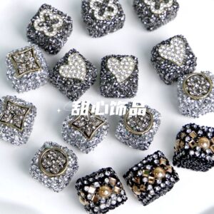 Wholesale Black cube sugar diamond DIY beads