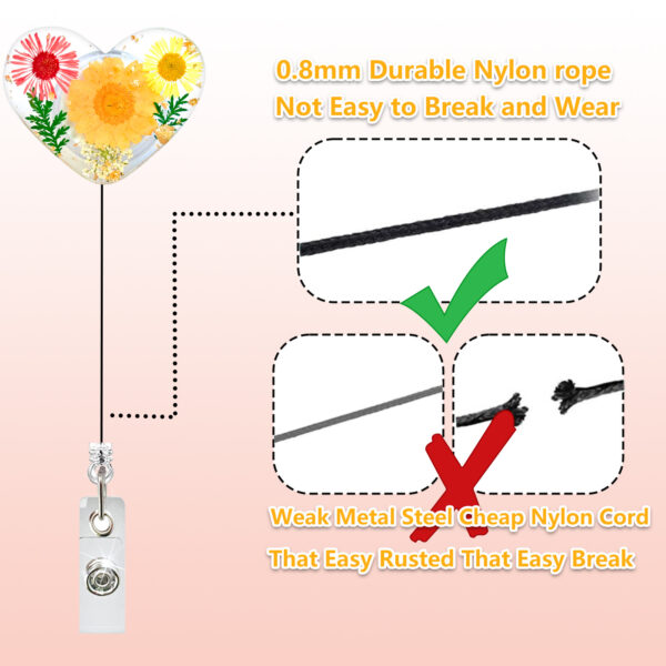 Wholesale Heart Shaped Dried Flower Resin Crocodile Clip Emblem Scroll Retractable Keychain