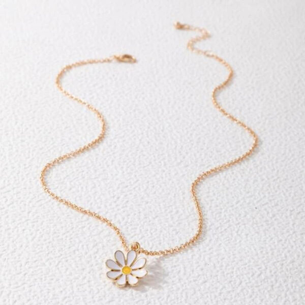 Wholesale White Drip Flower Alloy Necklaces