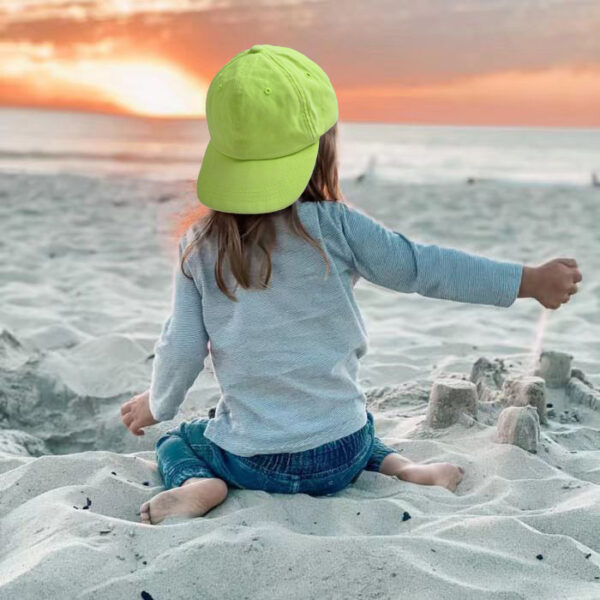 O1CN01JBgssP1en7UQNEy5G_2001353915-0-cib Wholesale Solid Color Personalized Fluorescent Children's Duckbill Caps