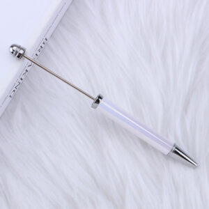 65-Colorful White (Gradient)