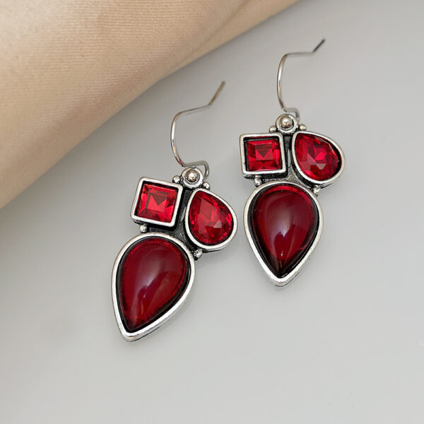 O1CN01Jdi8gT294v957xnQu_3175378015-0-cib Wholesale wine red candy crystal gemstone alloy Earrings