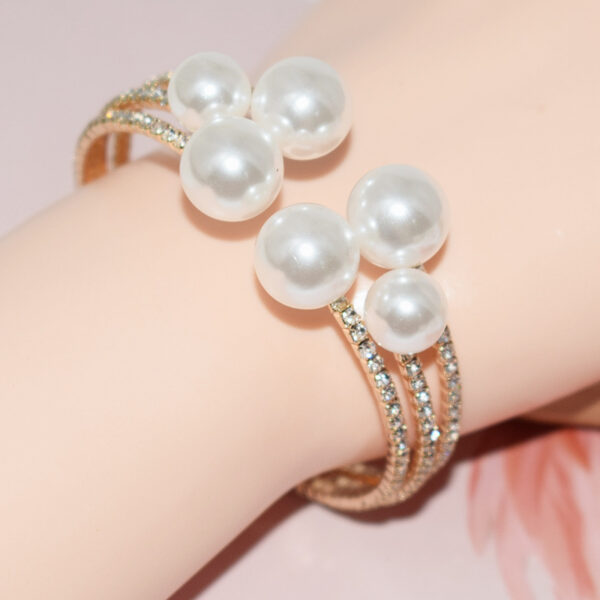 O1CN01Jk5gK12ILFqH3yhXO_2212697029269-0-cib Wholesale Pearl Rhinestone Multilayer Opening Bracelet