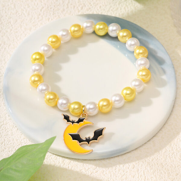 O1CN01Ju5lpJ27qtejyWUoN_2200619667849-0-cib Wholesale New Halloween Handmade Beaded Hand Decorated Pumpkin Alloy Bracelet