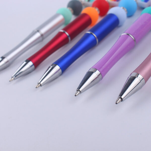Wholesale Beadable Pens Rainbow Silicone Beads Plastic Ballpoint Pen