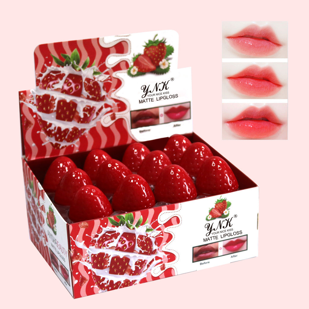 Wholesale Lipstick pular Strawberry Plastic Moisturizing Lip Balm