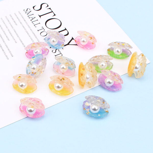 O1CN01KBsxSj1hc4bM6AEnm_2212533784297-0-cib Wholesale Creative Seashells with Pearls Resin Cream Glue Phone Case