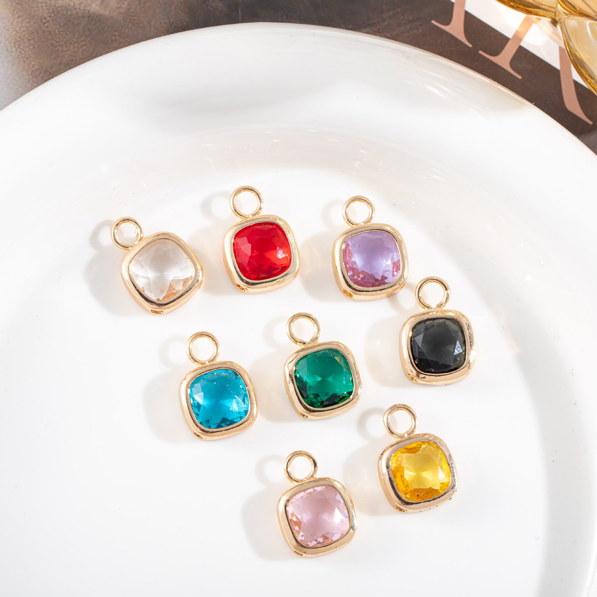 Wholesale Crystal Sugar Cube Pendant Aessories