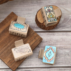 O1CN01KR9C1R1ftMW3JrOaW__3172764064-0-cib Wholesale Western Style Cactus Aztec Leather Hair Clip Shark Clip Combo