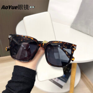 Hawksbill Framed Grey