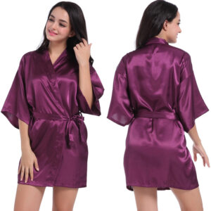 Dark purple / M (two sizes larger than the asian version)