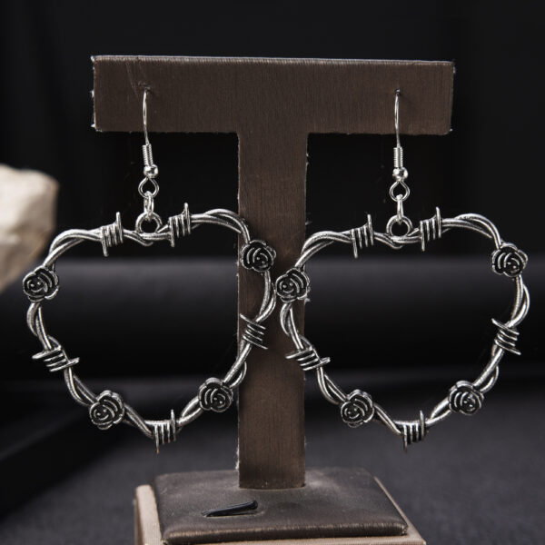 Wholesale Thorns Rose Love Vintage Alloy Earrings
