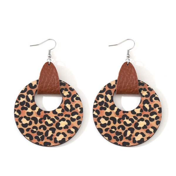 O1CN01LDSAbK1ZzQ0J3eUXO_2214986983265-0-cib Wholesale Ethnic Bohemian Leopard Print Round Reversible Leather Earrings
