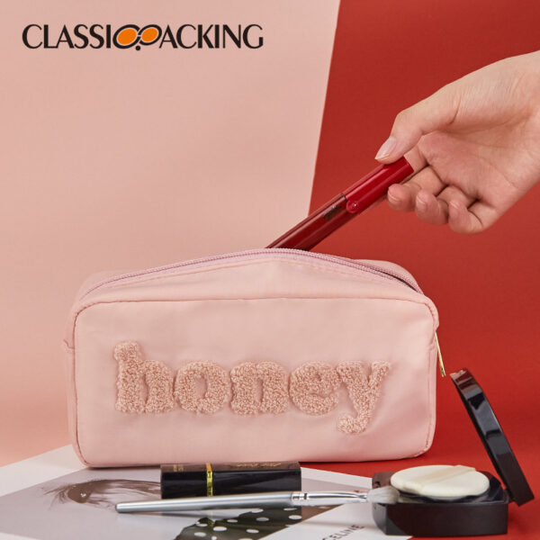 O1CN01LIAkve1imR9sGN8tX_2091004455-0-cib Wholesale Nylon Embroidered Letter Pink Makeup Bags