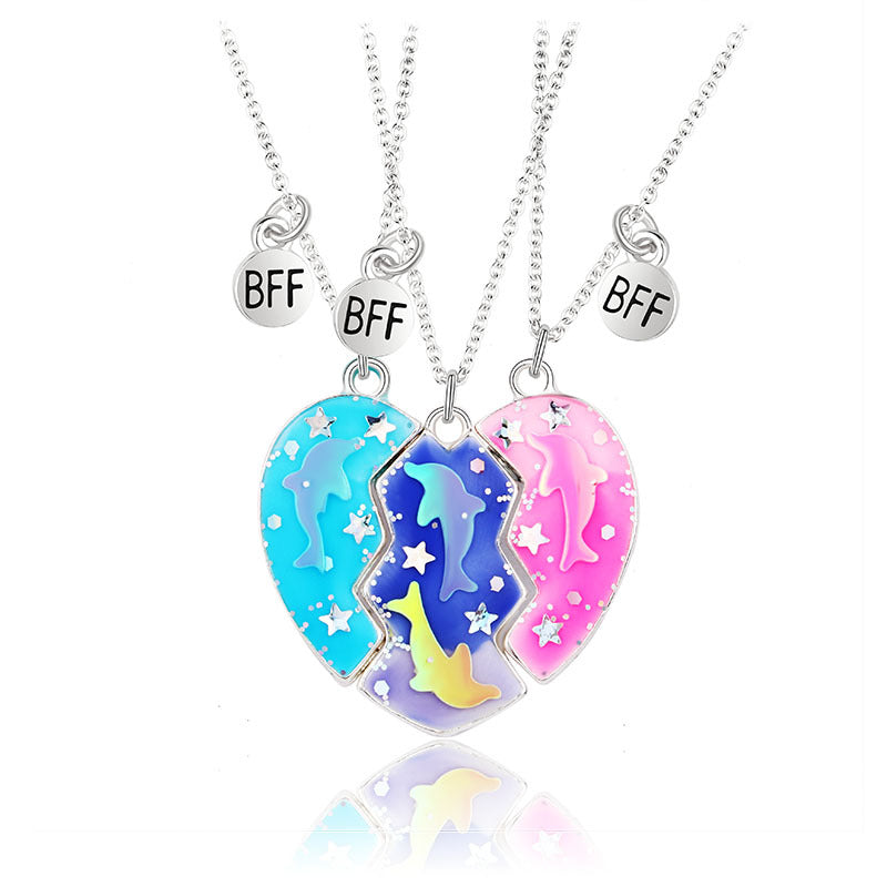Wholesale Dolphin Oil ipping Creative Magnet Splicing Love Alloy Chilen's Necklace