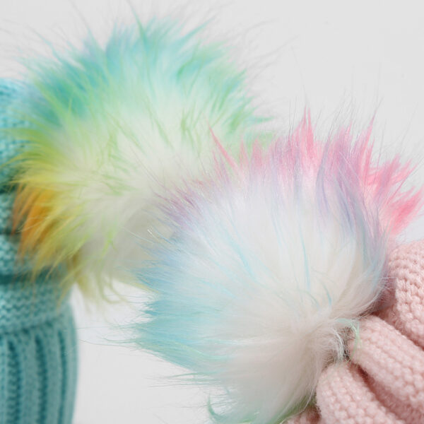 O1CN01LPCwp11p8mM6w6C84_2206668985316-0-cib Wholesale Children's Knitted Hats 3-10 Years Old, Colorful Fur Ball Woolen Hats, Winter Hats