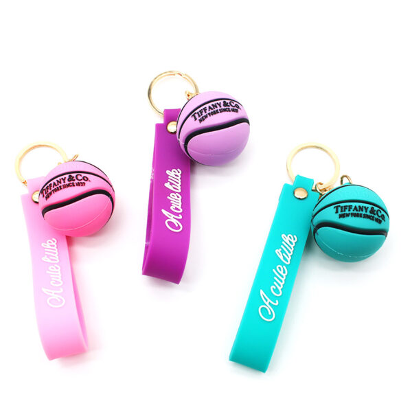 O1CN01M89DID1h0WCKR7U3i_2200589364215-0-cib Wholesale PVC Soft Rubber Cartoon Standing Basketball Keychain