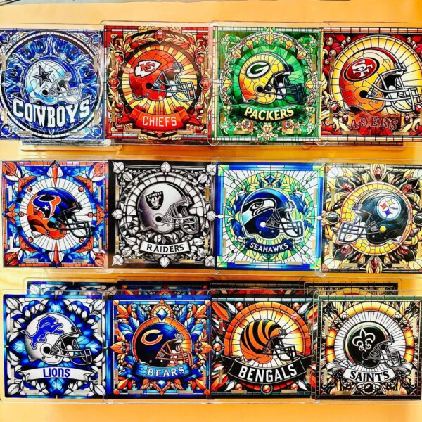 Wholesale 10cm Popular Creative Cartoon DIY Acrylic Pen Holder OLY Exclusive