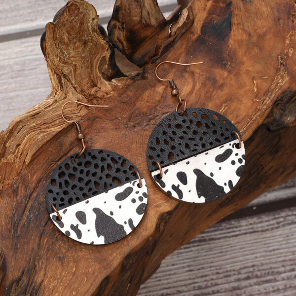 O1CN01MCBE1T1ftMVo5O5m2_3172764064-0-cib Wholesale Western Style Cow Print Leopard Print Wood Chip Leather Combination Round Earrings