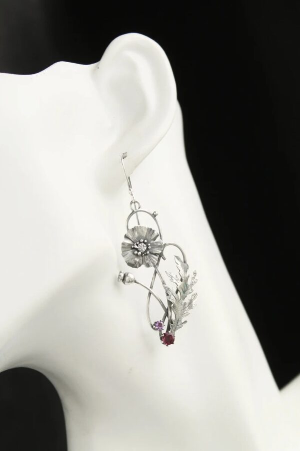 O1CN01MHYtJw1TI0hN5gOA8_2206709272358-0-cib Wholesale Multicolor Floral Alloy Earrings