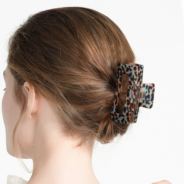 Wholesale Imitation Acetate Leopard Print Grab Clip