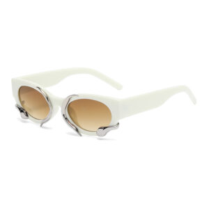 Milk white frame gradient tea