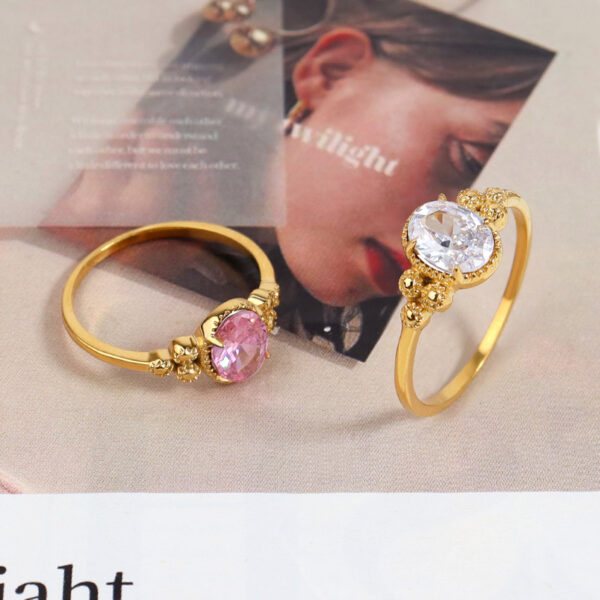 Wholesale 18K Gold Plated Stainless Steel Ring with Crystal Halo Stone