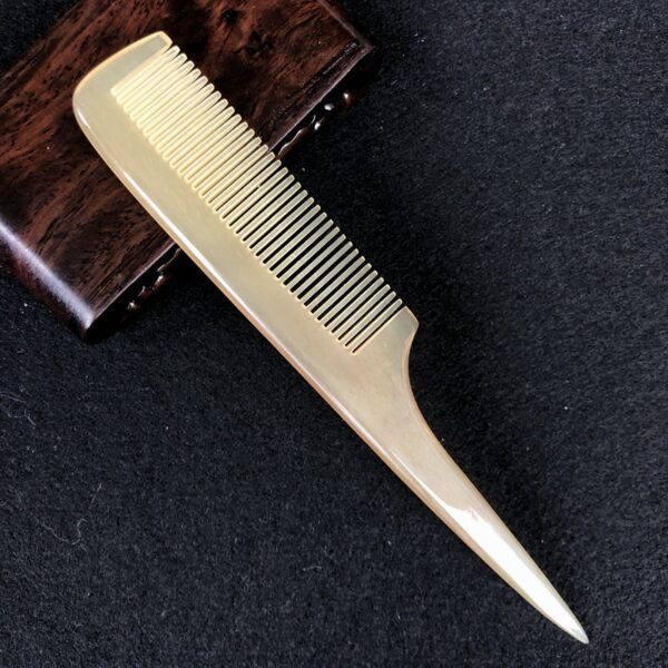 Wholesale Natural Cow Horn Comb Girl Braided Sheep Horn Comb