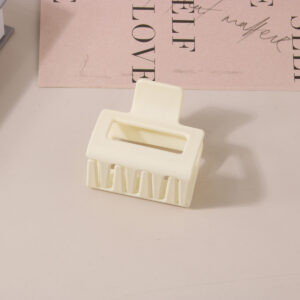 #13 milk white-5cm / Packaging method [bulk]