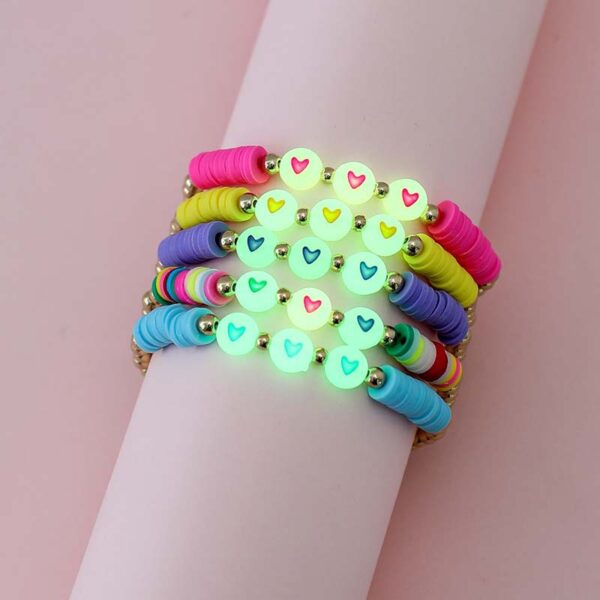 Wholesale Glow in the Dark Heart Acrylic Beaded Bracelet Set of 5