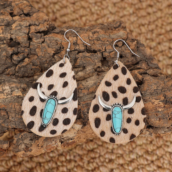 Wholesale Vintage Plush Leopard Print Turquoise Bull Scalp Earrings
