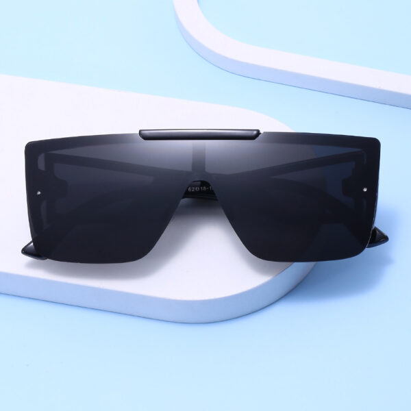 O1CN01N5ft5q2Chnkn4w3yq_2201468506-0-cib Wholesale PC Frameless Conjoined Square Sunglasses