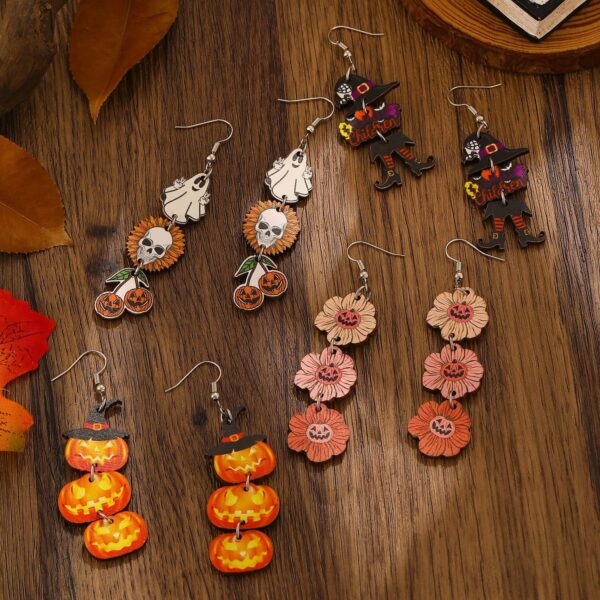 O1CN01N7yleG1WVhafu9FWA_3379762794-0-cib Wholesale Halloween Printed Colorful Pumpkin Skull Ghost Gift Creative Splicing Wooden Earrings