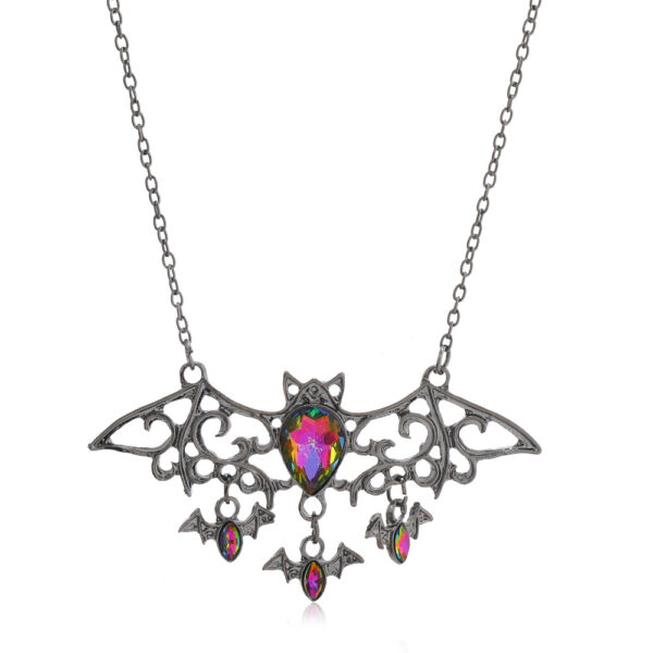 O1CN01NHwVKL24ALx5ncyHL_2684747350-0-cib Wholesale Halloween Gothic Colorful Crystal Demon Bat Alloy Pendant Necklace