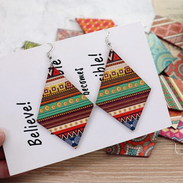 O1CN01NOYqpI2CXivlL5Rt1_2212424078484-0-cib Wholesale Vintage Printed Wooden Earrings