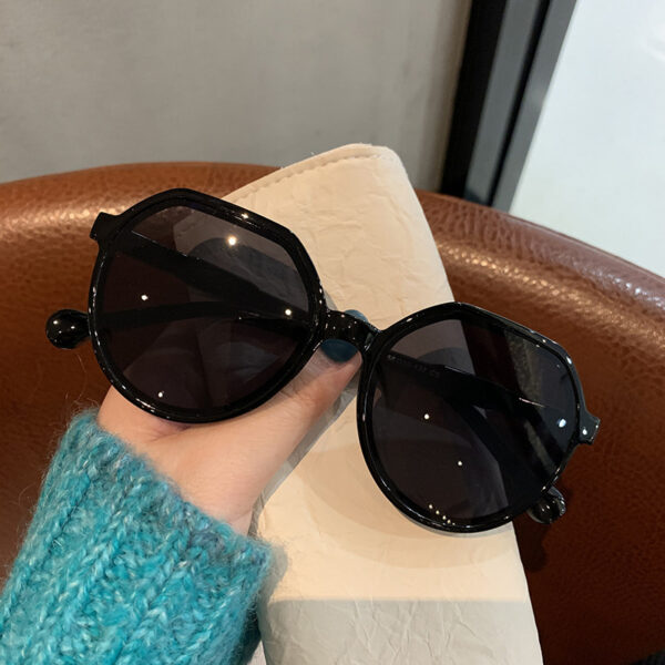 O1CN01NUH6bO1PLtZ6iVUVE_2209728071825-0-cib Wholesale Small Round Frame Ladies Sunglasses