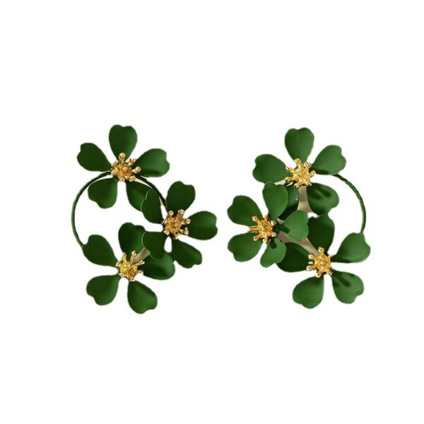 O1CN01NUuElv1Bs2pQYNxPu_0-0-cib Wholesale Vintage Camellia Earrings Studs