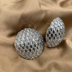 Silver round earrings