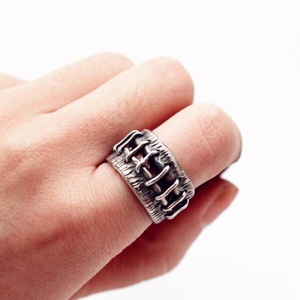 O1CN01Nf1YUw1de7zts1GDY_2249443760-0-cib Wholesale Alloy Irregular Rings