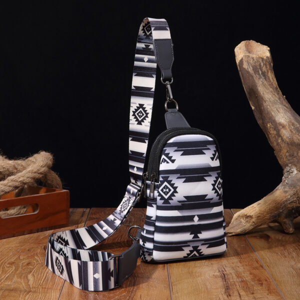 O1CN01NiYN4E1bYyQtSzvWQ_2209154643478-0-cib Wholesale Vintage Aztec Canvas Printed Bohemian Chest Bag Crossbody Bag