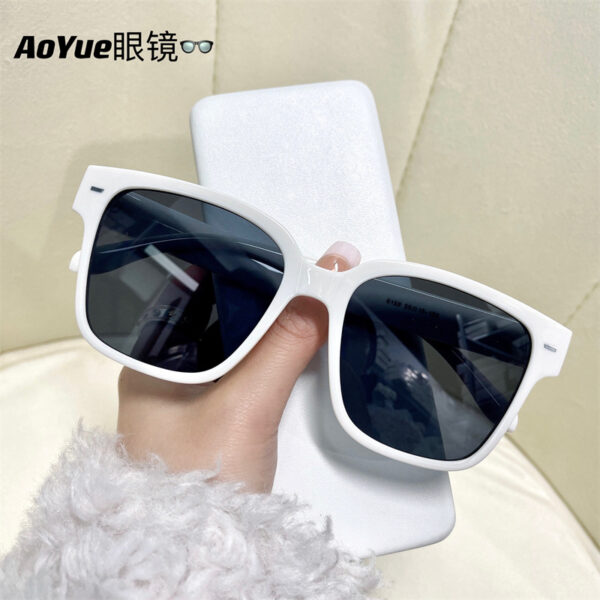 Wholesale Square Frame PC Sunglasses