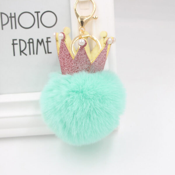 O1CN01NttQbo1X3aaiHlf30_2038122868-0-cib-5 Wholesale 3D Crown Pom Pom Keychain