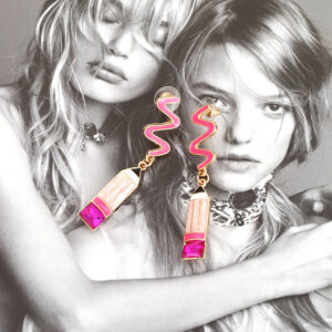 O1CN01NvwN6S2JjMPHmSarc__3025409457-0-cib Wholesale Teacher's Day Crayon Alloy Earrings