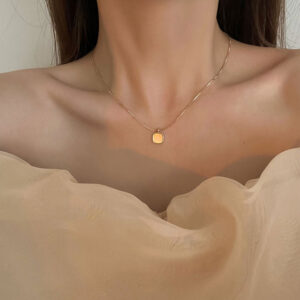 Wholesale square shell necklace clavicle chain silver plated necklace