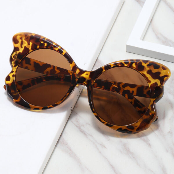 Wholesale New Butterfly Frame PC Sunglasses