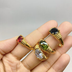 Wholesale Stainless Steel Retro Gemstone Rings