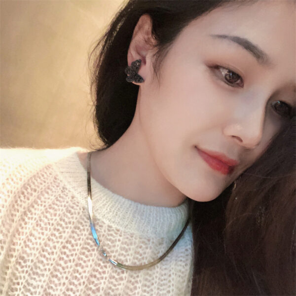 O1CN01OgPuwG1NU1PGKg79o_2810171572-0-cib Wholesale S925 Silver Needle Three-dimensional Butterfly Electroplating Earrings