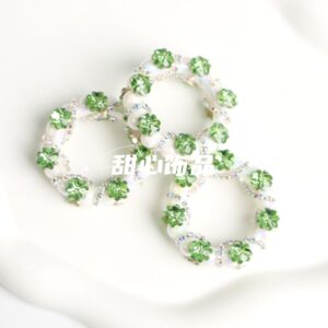 Light green / Handmade 02 four-leaf clover running ring